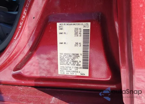 2013 Nissan Altima 2.5 z USA, uszkodzony, nr VIN 1N4AL3AP5DC259618